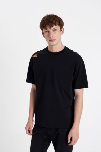 Oversize Fit Crew Neck Back Printed T-Shirt