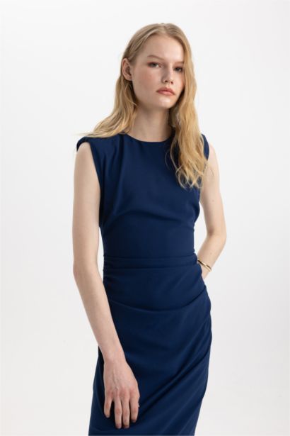 Bodycon Vücudu Saran Yuvarlak Yaka Aerobin Kolsuz Midi Abiye Elbise