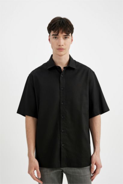 Relax Fit Yazlık Tencel Kısa Kollu Siyah Gömlek