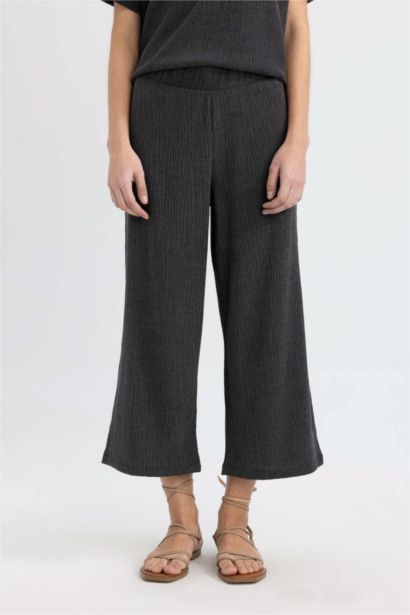 Wide Leg Normal Waist Straight Leg Midi Trousers