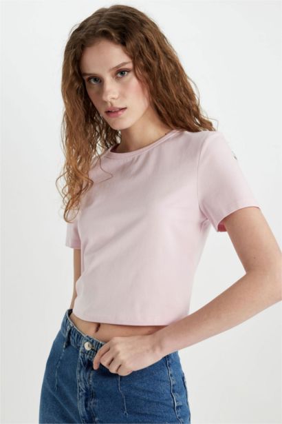 Slim Fit Crew Neck Short Sleeve T-Shirt