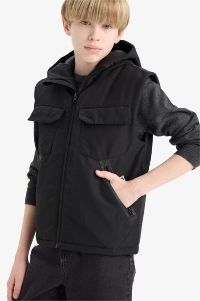 Su Geçirmez Kapüşonlu Fermuarlı Yelek Erkek Çocuk