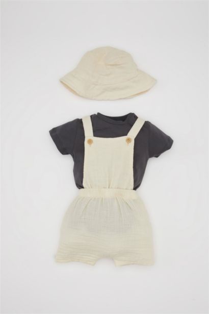 Baby Boy T-Shirt Salopette Hat Muslin 3 Piece Set
