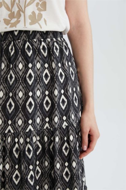 Patterned Aerobin Midi Skirt