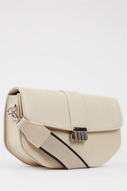 Kadın Uzun Askılı Suni Deri Çapraz Çanta