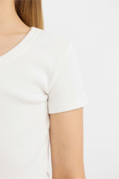 Girl Slim Fit Crew Neck Basic Ribbed T-Shirt