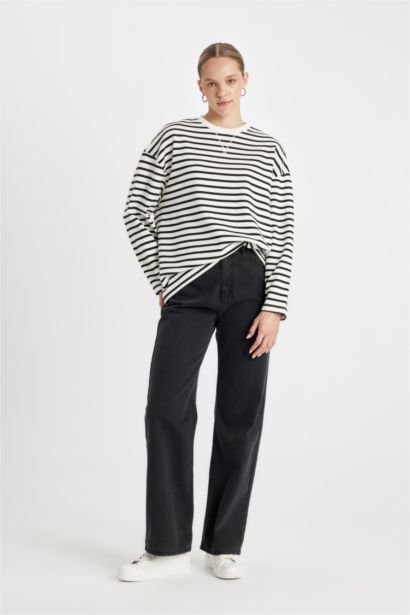 Oversize Fit Crew Neck Striped Thick Fabric Basic T-Shirt