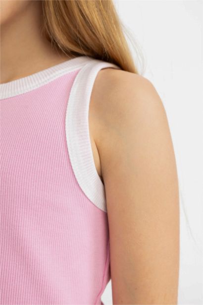 Girl Crew Neck Crop Top