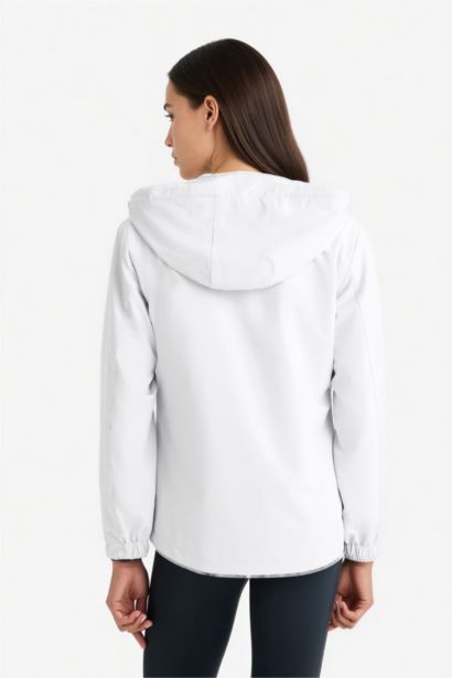 جاكيت مطر بناتي وتر بروف بكابيشون من DeFactoFit