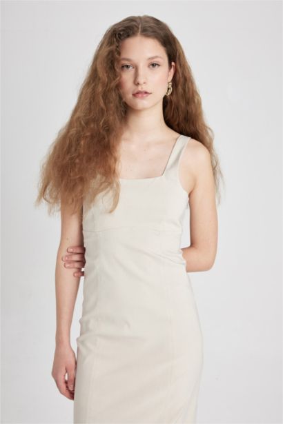 Bodycon Vücudu Saran Basic Düz Kare Yaka Askılı Maxi Elbise