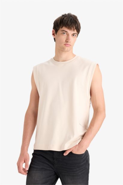 Boxy Fit Printed Crew Neck Sleeveless Tank Top