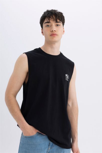 Regular Fit Printed Crew Neck Sleeveless T-Shirt