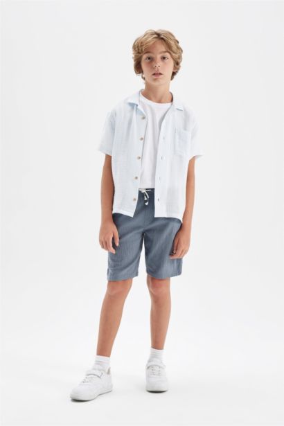 Boy Seersucker Textured Shorts