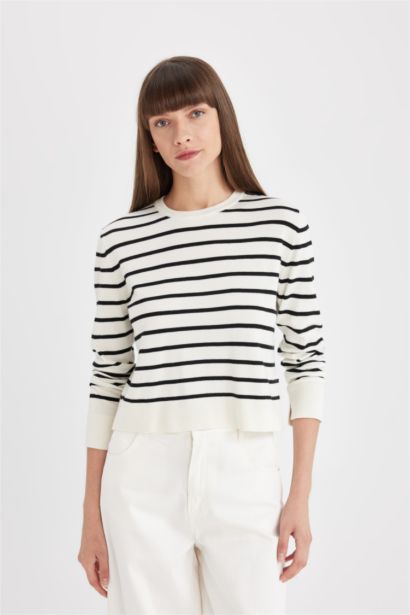 Pull en tricot rayé à col rond et coupe régulière pour Femme
