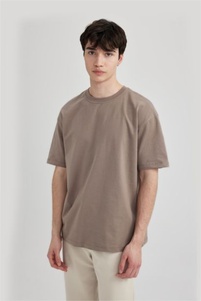 Boxy Fit Crew Neck Short Sleeve T-Shirt