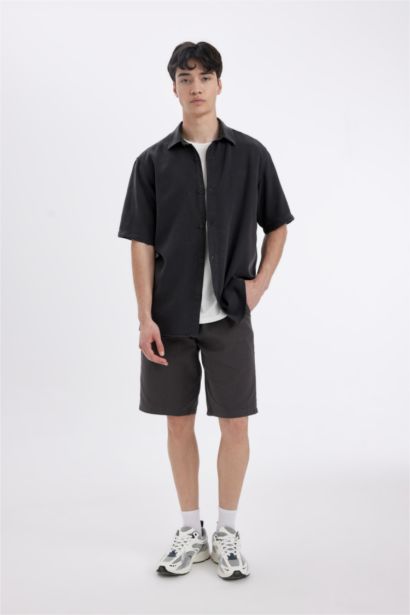 Regular Fit Gabardine Regular Hem Bermuda