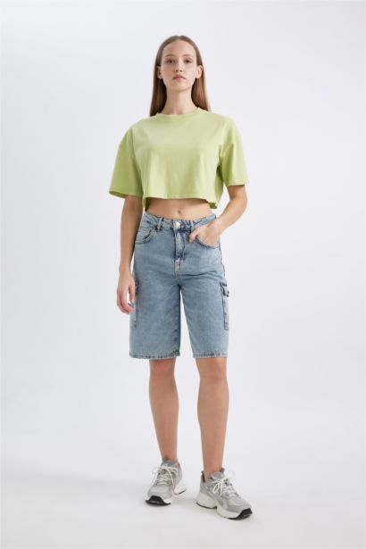 Short Sleeve Crop T-Shirt