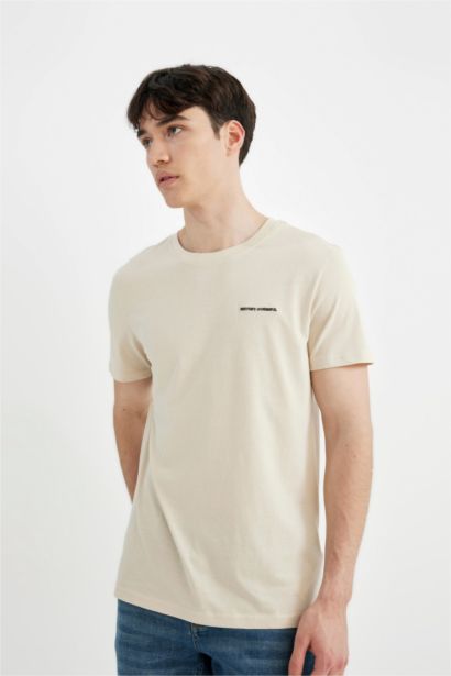 Slim Fit Crew Neck Printed Short Sleeve T-Shirt