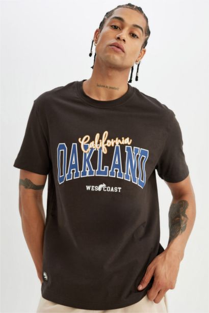 Regular Fit Crew Neck Short Sleeve T-Shirt