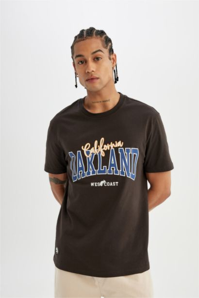 Regular Fit Crew Neck Short Sleeve T-Shirt