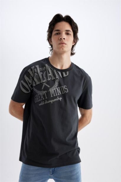 Regular Fit Crew Neck Printed T-Shirt