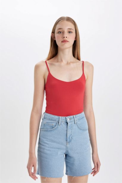 Débardeur slim à col en U