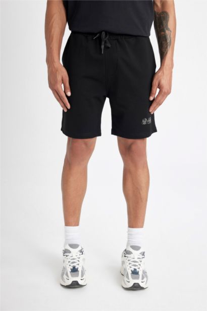 Star Wars Regular Fit Straight Leg Shorts
