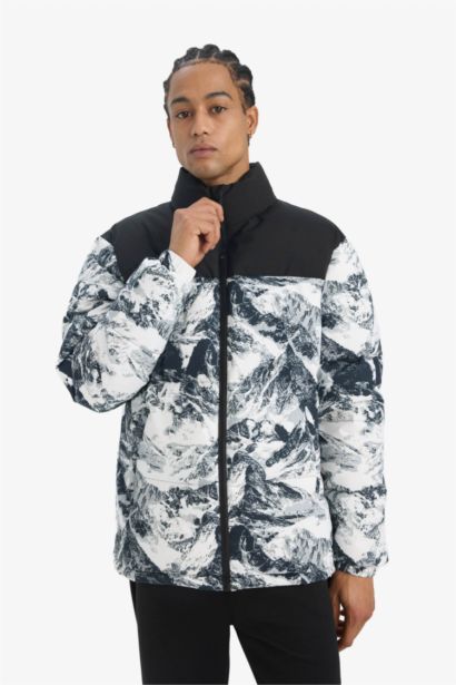 Su İtici Oversize Geniş Kalıp Fermuarlı Rüzgar Geçirmez Mont