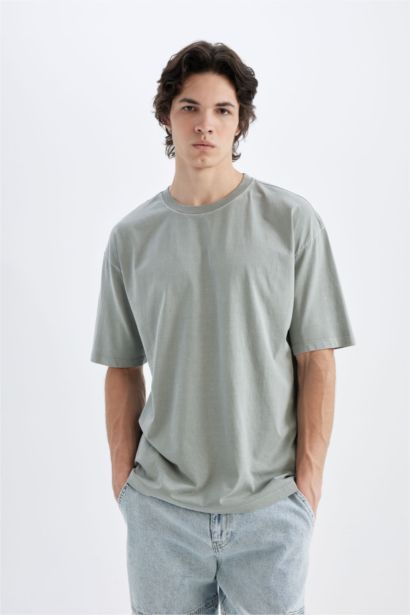 Oversize Fit Crew Neck Short Sleeve T-Shirt