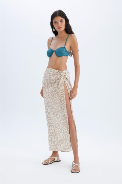 Desenli Yırtmaçlı Plaj Eteği