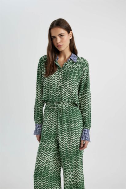 Patterned Long Sleeve Crop Shirt