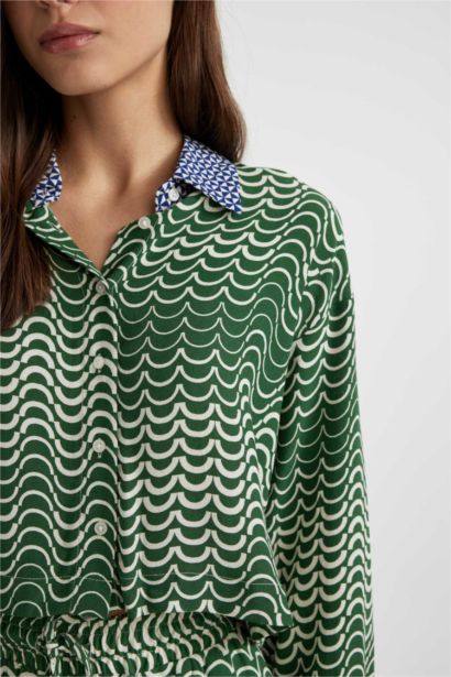 Patterned Long Sleeve Crop Shirt