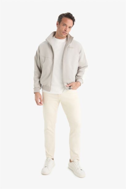 Regular Fit Dik Yaka Fermuarlı Mont