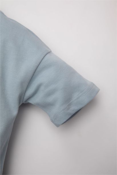 طقم ولادي تيشيرت وشورت بطبعة نمر - قطعتين