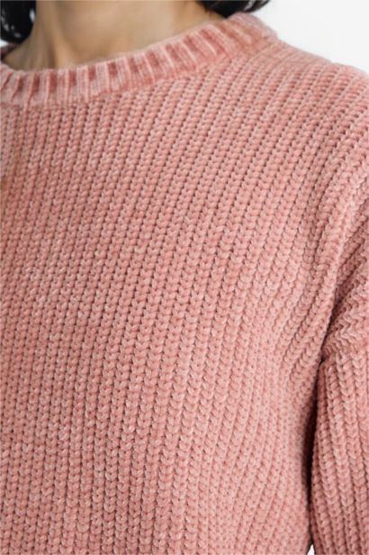Regular Fit Crew Neck Chenille Pullover