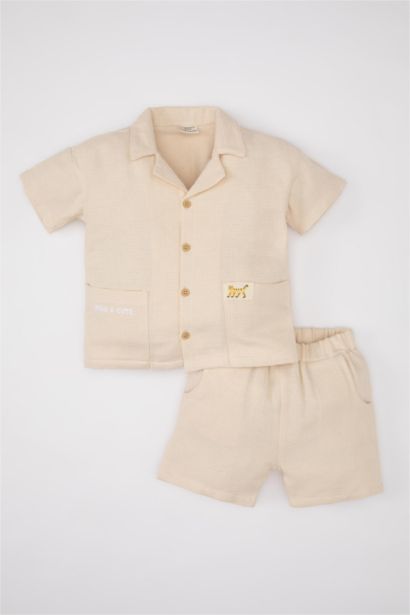 Ensemble de Chemise à Manches Courtes Gaufrées et Short pour Bébé Garçon