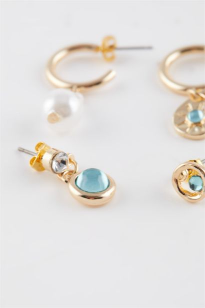 Woman 6 Piece Gold Earrings