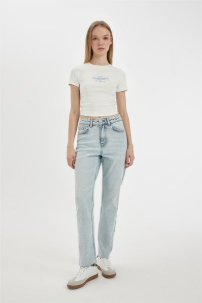 Jean taille haute Coupe droite à effet délavé