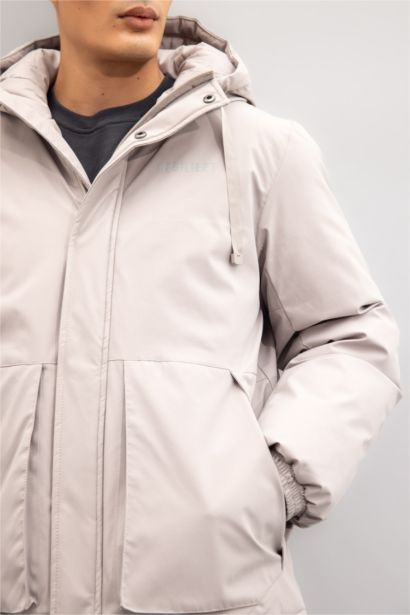 Regular Fit Çıtçıt Kapama İç Cepli Kapüşonlu Fermuarlı Mont