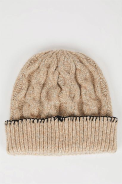 Шапка для женщин