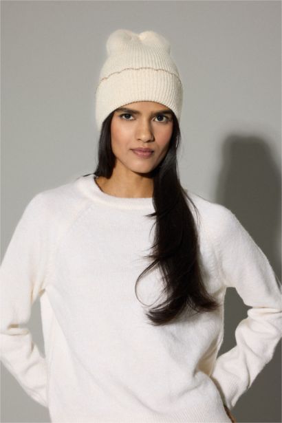 Woman Glitter Beanie