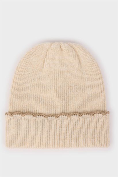 Woman Glitter Beanie