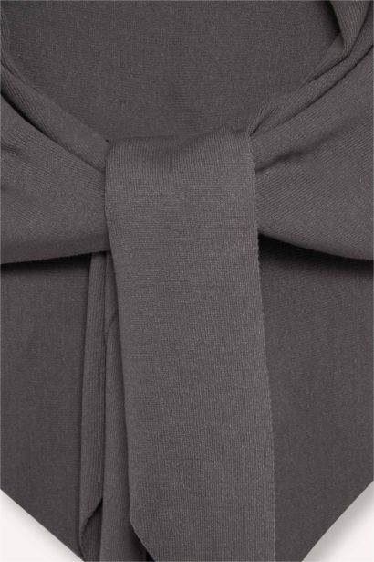 سكارف نسائي