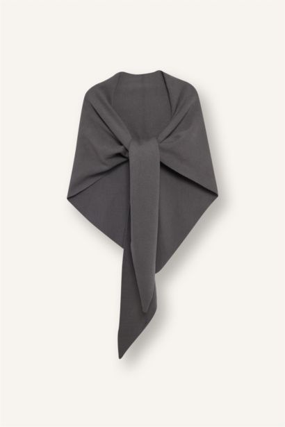 سكارف نسائي