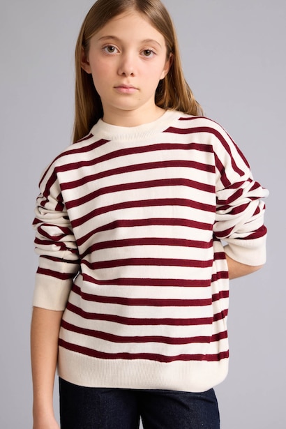 Girl Standard Fit Crew Neck Pullover