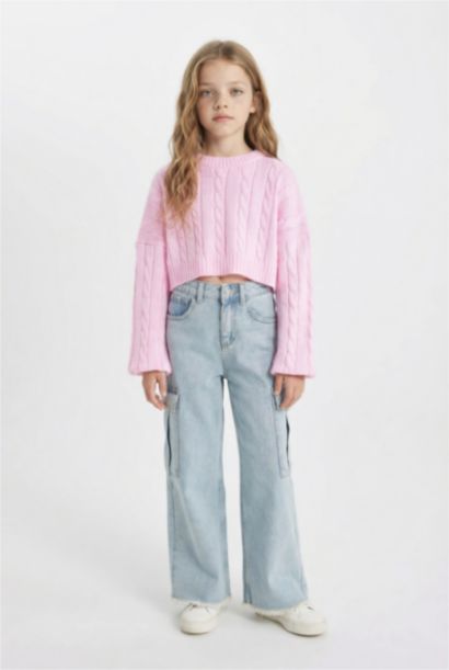 بلوفر قصير بناتي برقبة مستديرة