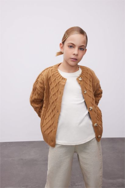 كارديجان تريكو بناتي قصة عادية بأزرار