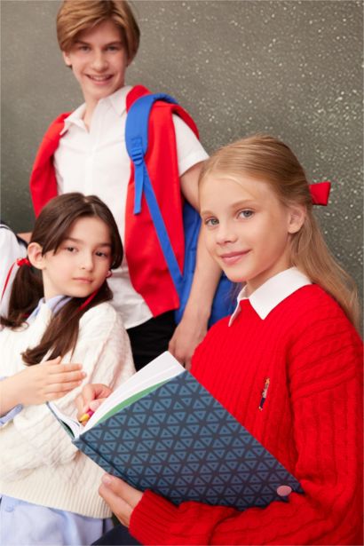 Қыздарға стандарт пішім Пулловер