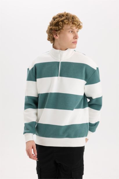 Boxy Fit Striped Long Sleeve Sweatshirt