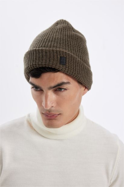 Erkek Etiket Baskılı İçi Polarlı Bere